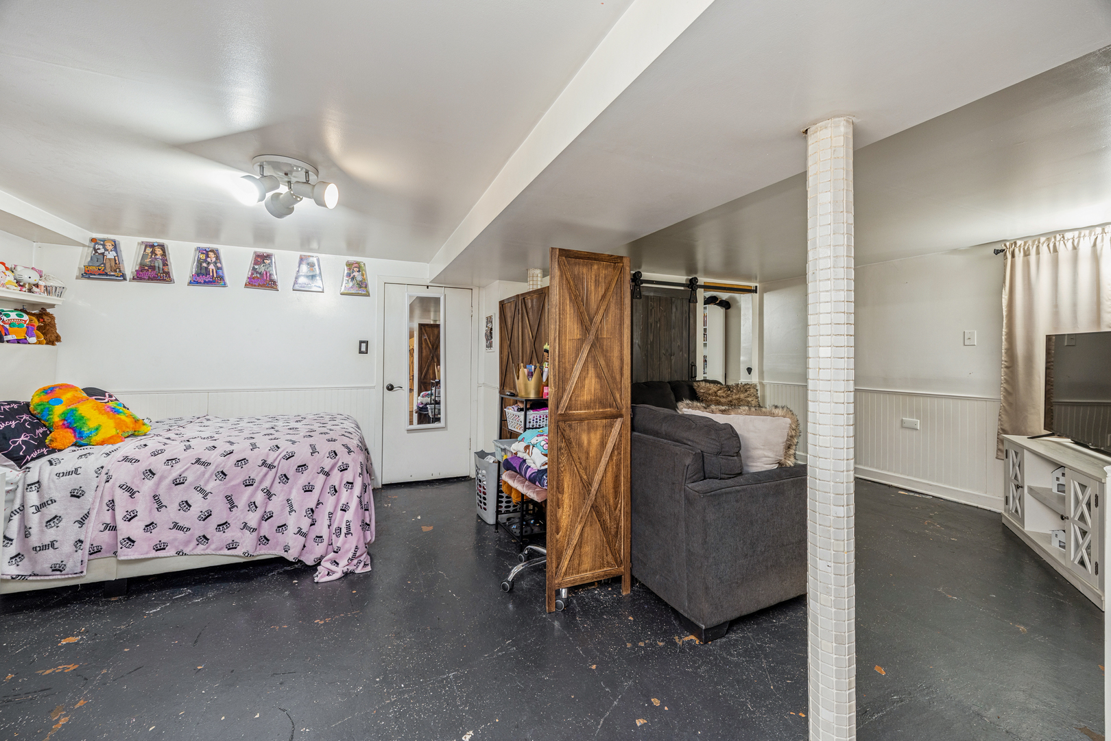 1647 Clinton Avenue Berwyn, IL 60402 - Photo 29 of 60