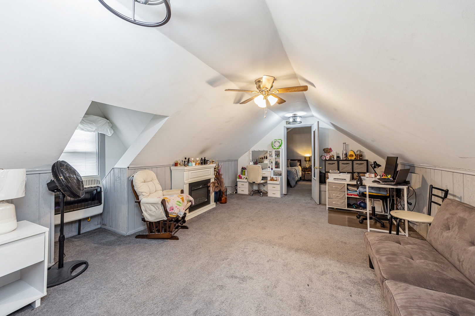 1647 Clinton Avenue Berwyn, IL 60402 - Photo 36 of 60