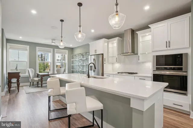 $965,000 | 1641 Bandit Loop, Reston, VA 20190