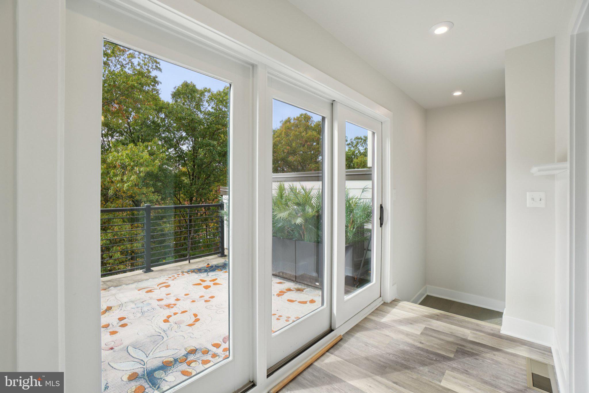 1641 Bandit Loop Reston, VA 20190 - Photo 28 of 48