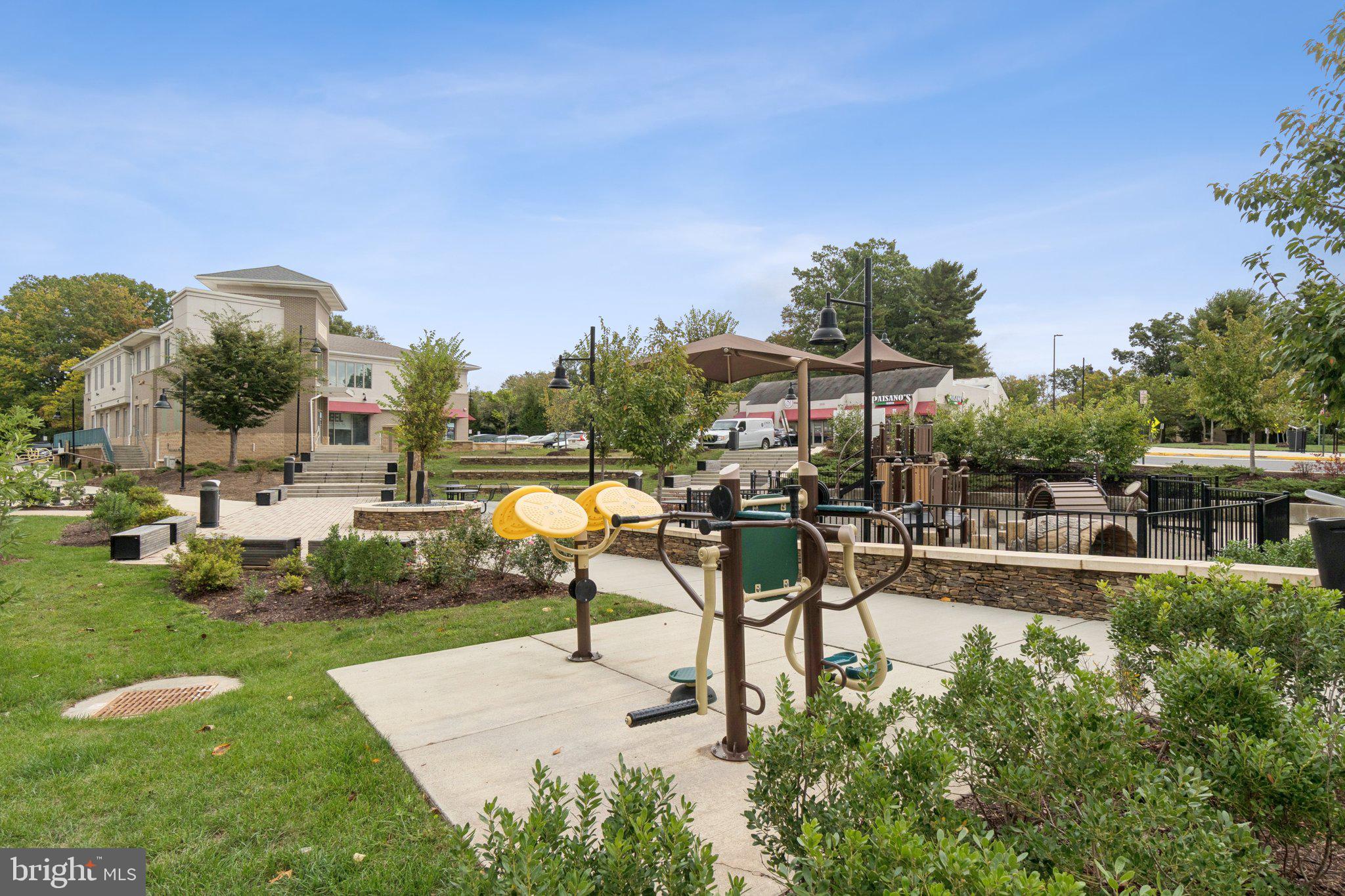 1641 Bandit Loop Reston, VA 20190 - Photo 35 of 48