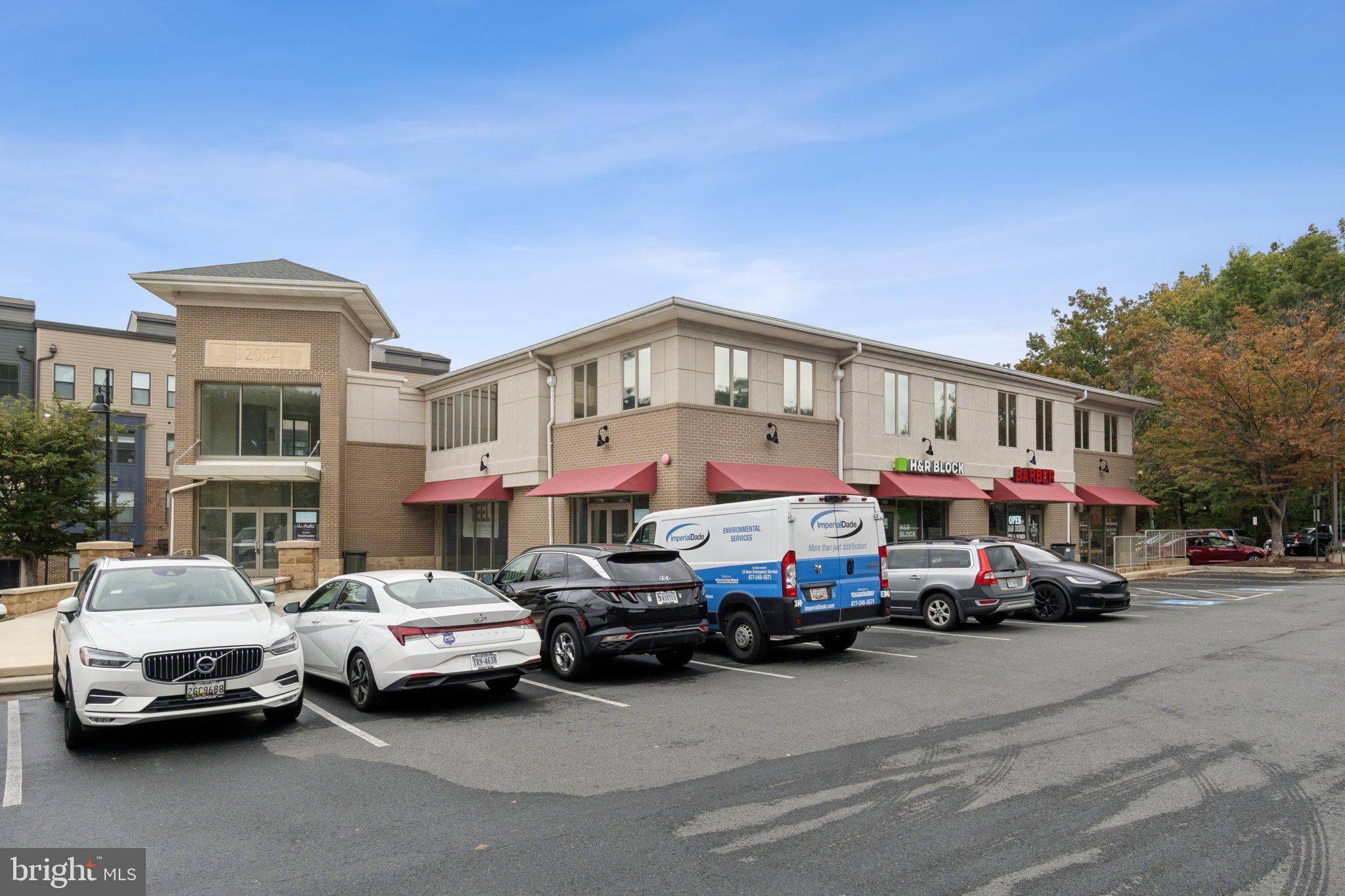 1641 Bandit Loop Reston, VA 20190 - Photo 38 of 48