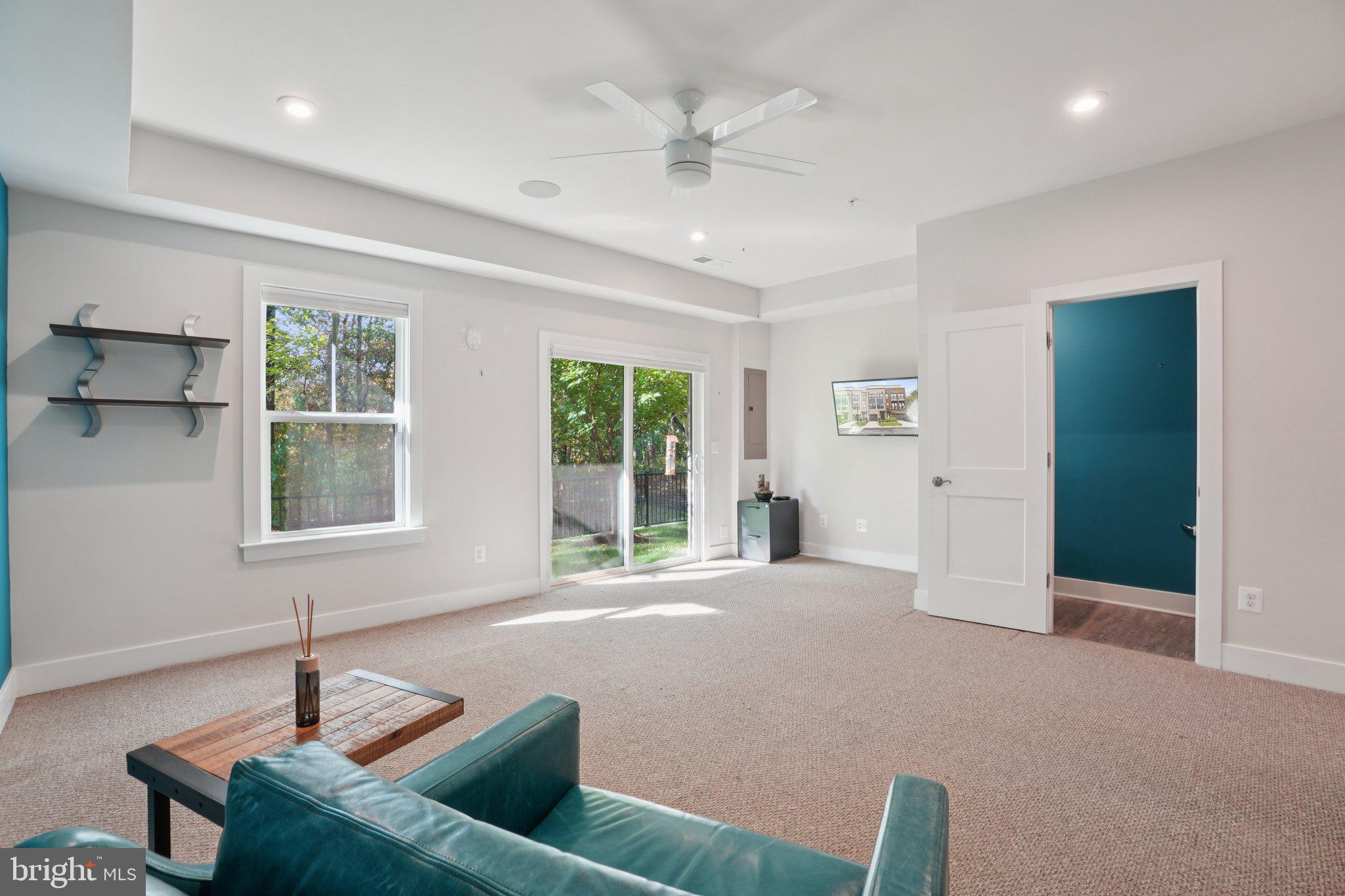 1641 Bandit Loop Reston, VA 20190 - Photo 5 of 48