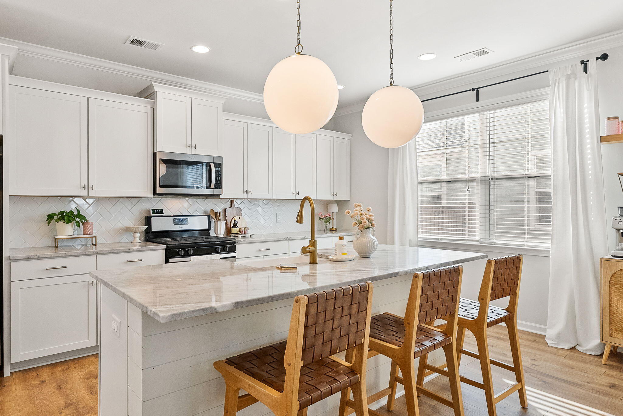 129 Yorkshire Drive Moncks Corner, SC 29461 - Photo 2 of 35 22-web-or-mls-Barclay Media Co 00-26