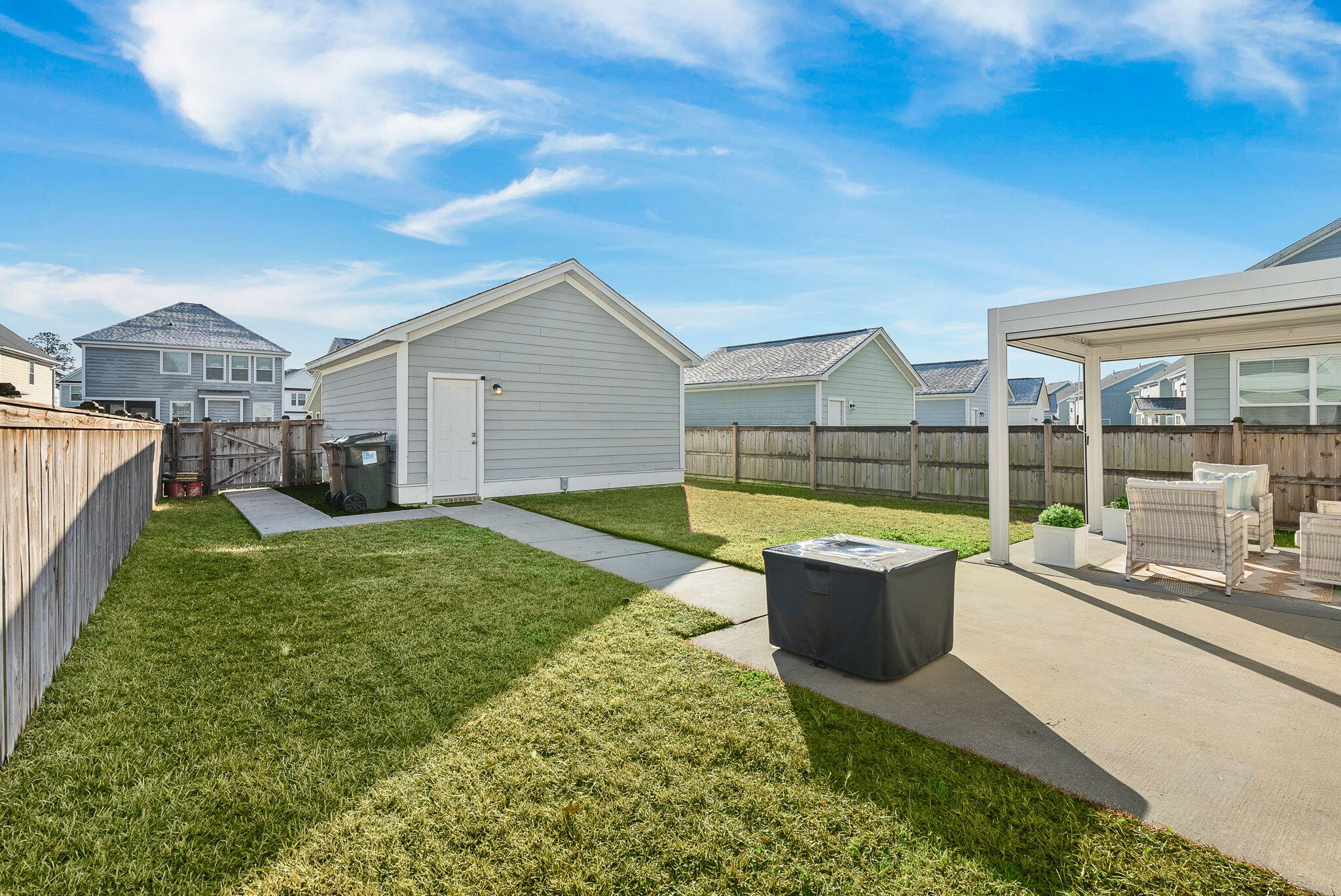 129 Yorkshire Drive Moncks Corner, SC 29461 - Photo 6 of 35 53-web-or-mls-Barclay Media Co 00-9