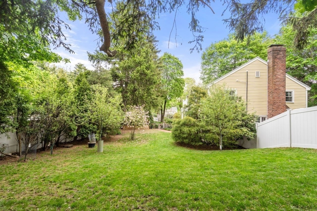 560 Worcester Street Wellesley, MA 02481 - Photo 28 of 29