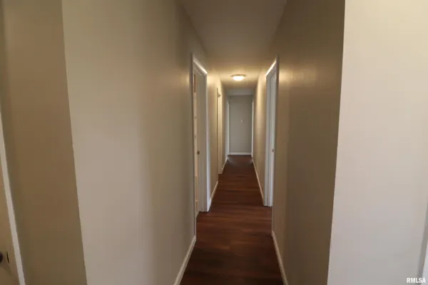 $159,000 | 301 East Melbourne Avenue, Peoria, IL 61603