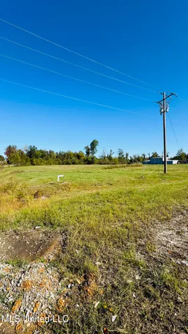 $650,000 | 7072 Bethel Road, Olive Branch, MS 38654