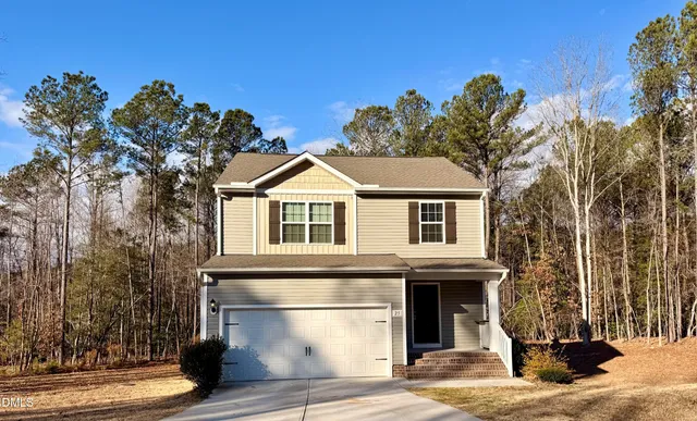 $2,350 | 25 Nandina Lane, Youngsville, NC 27596