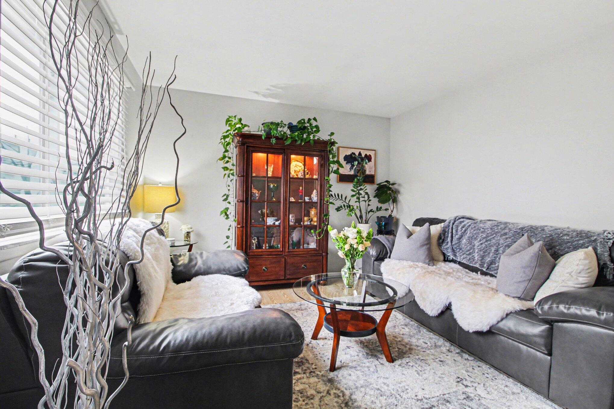 9286 Chamberlain Street Romulus, MI 48174 - Photo 13 of 13 014_file_3006