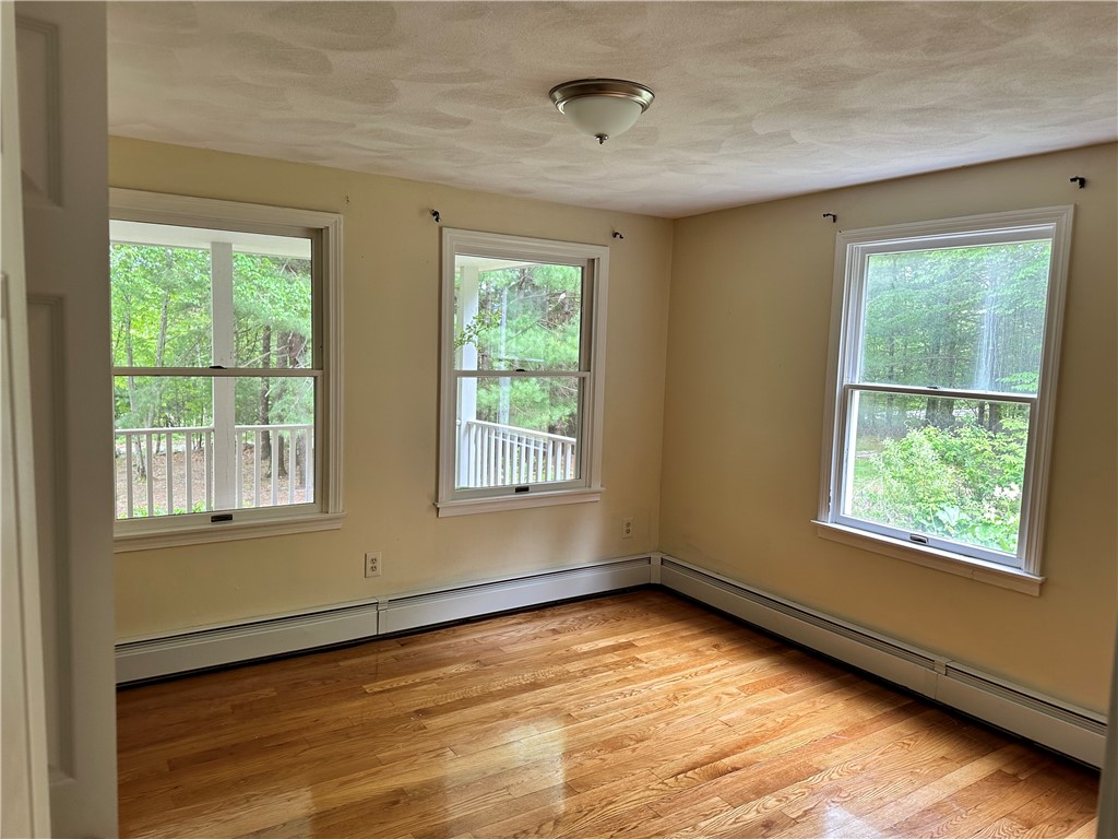 215 Fenner Hill Road Hopkinton, RI 02832 - Photo 19 of 49 1st Floor Bedroom