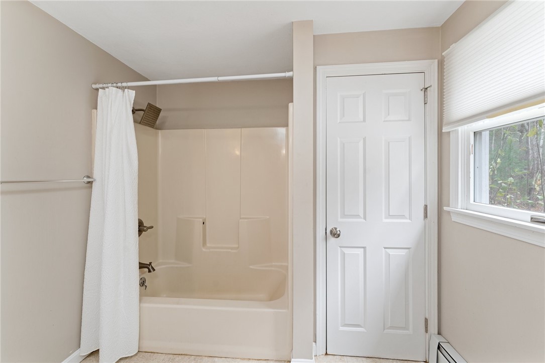 215 Fenner Hill Road Hopkinton, RI 02832 - Photo 22 of 49 First Floor Full Bath