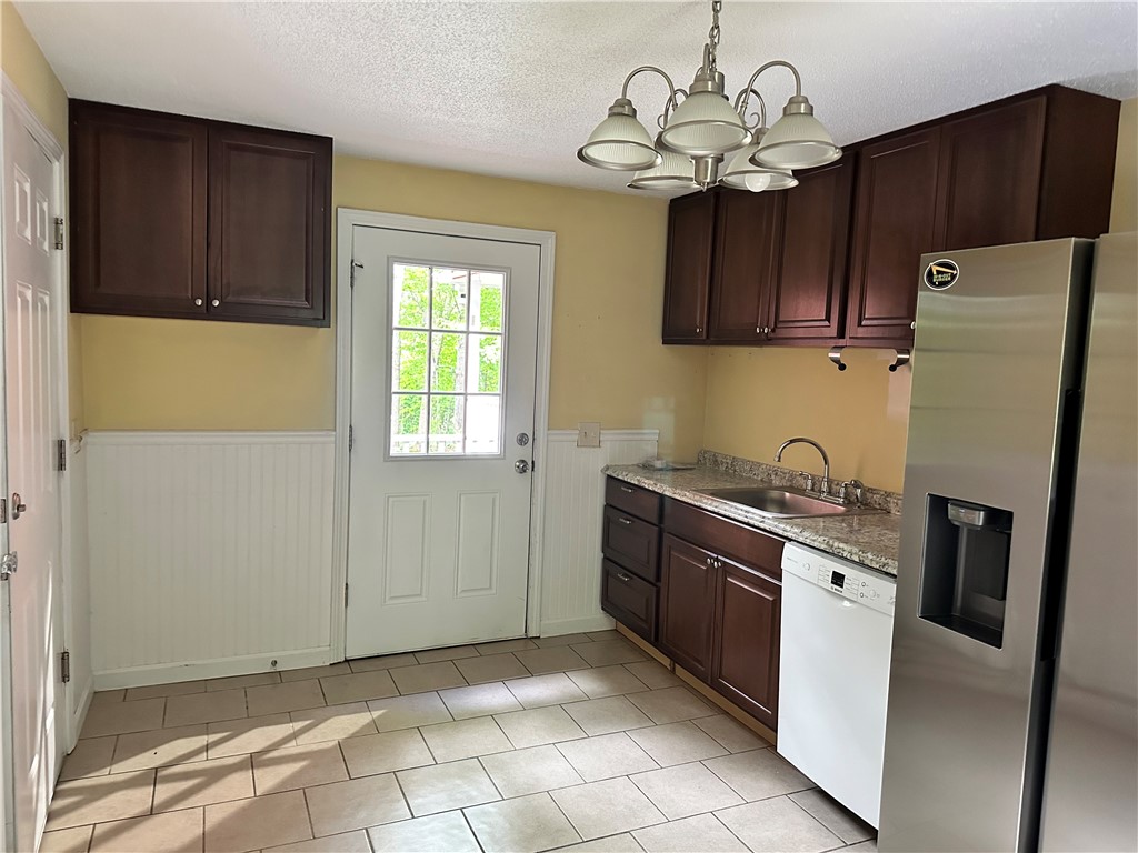 215 Fenner Hill Road Hopkinton, RI 02832 - Photo 32 of 49 2nd Kitchen