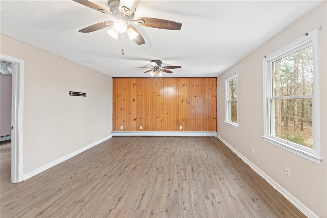 215 Fenner Hill Road Hopkinton, RI 02832 - Photo 36 of 49 Room over the Garage