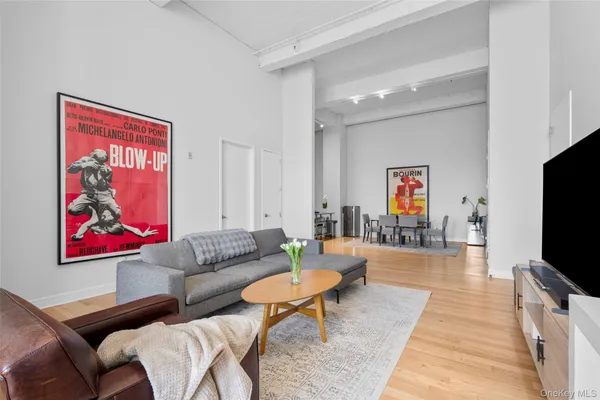 $575,000 | 25 Leroy Place, Unit 212, New Rochelle, NY 10805
