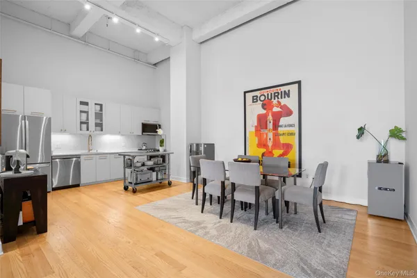 $575,000 | 25 Leroy Place, Unit 212, New Rochelle, NY 10805