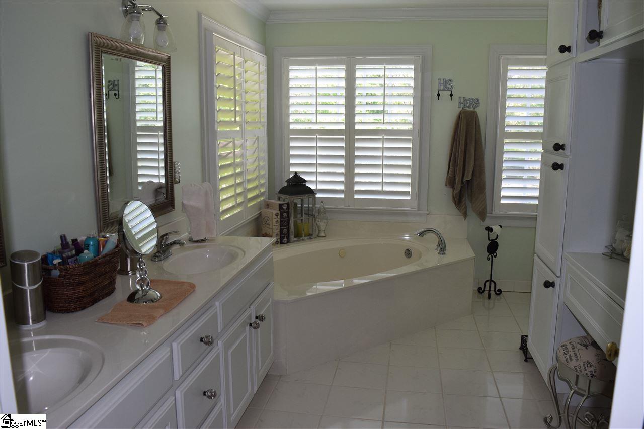 226 Alender Way Simpsonville, SC 29681 - Photo 20 of 25 Gallery Image 20