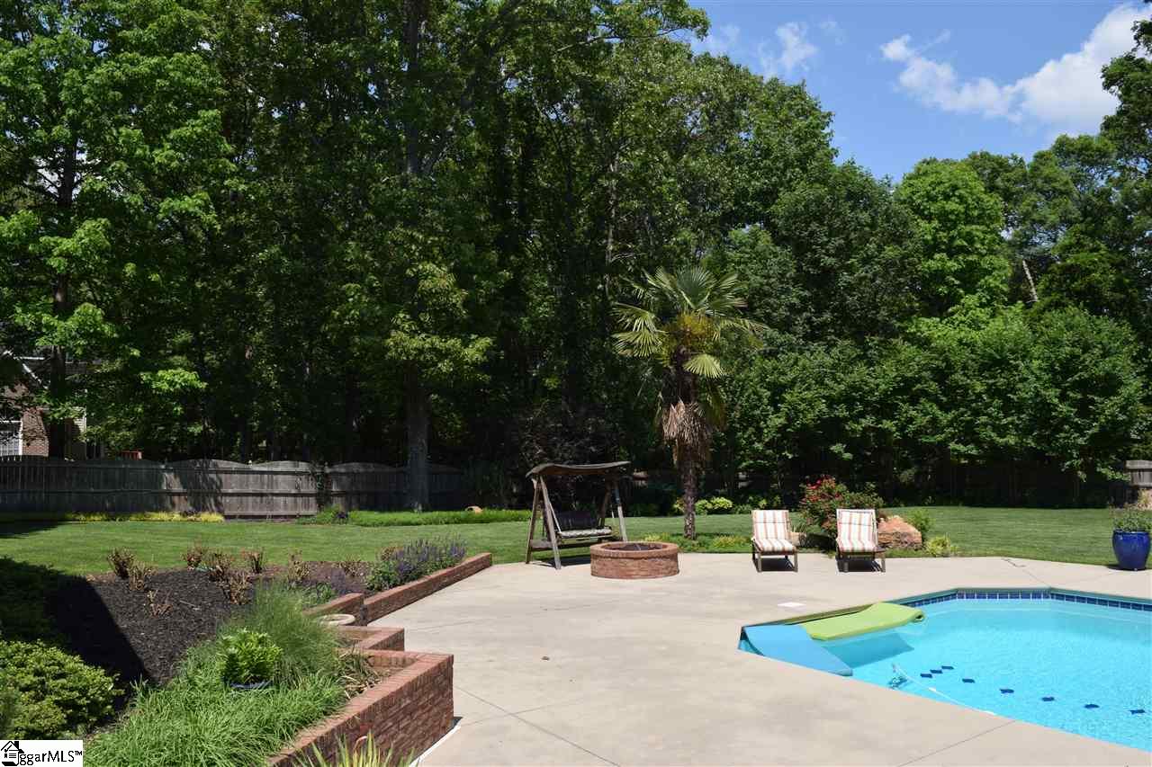 226 Alender Way Simpsonville, SC 29681 - Photo 6 of 25 Gallery Image 6