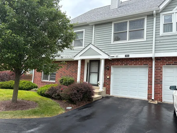 $355,000 | 7932 Stewart Drive, Darien, IL 60561