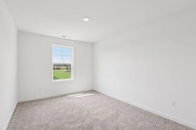 $459,990 | 505 Arbor Ridge Drive, Hampshire, IL 60140