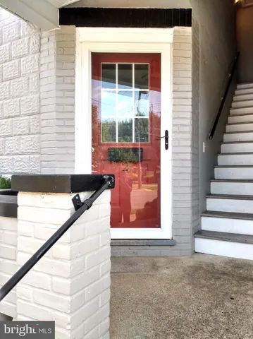 $1,100 | 579 Guilford Avenue, Unit 2, Chambersburg, PA 17201