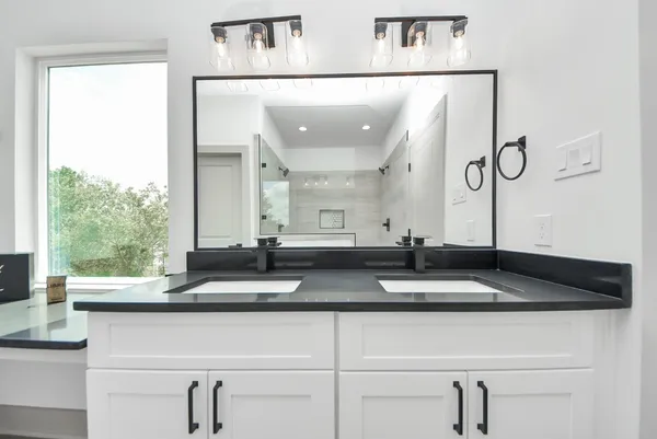 $2,430 | 5311 Kindred Garden Lane, Houston, TX 77091