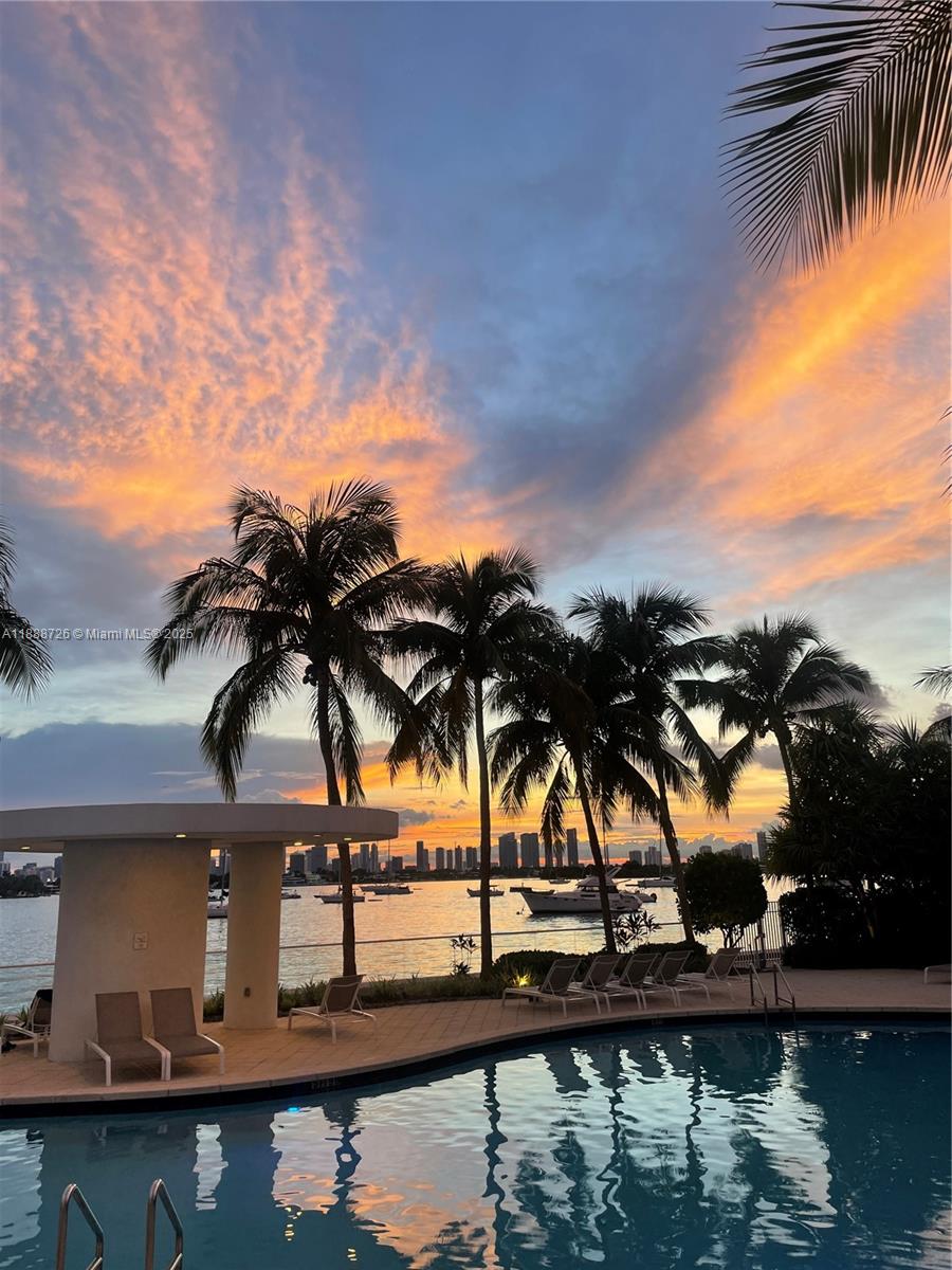 1330 West Avenue, Unit 1503 Miami Beach, FL 33139 - Photo 27 of 55