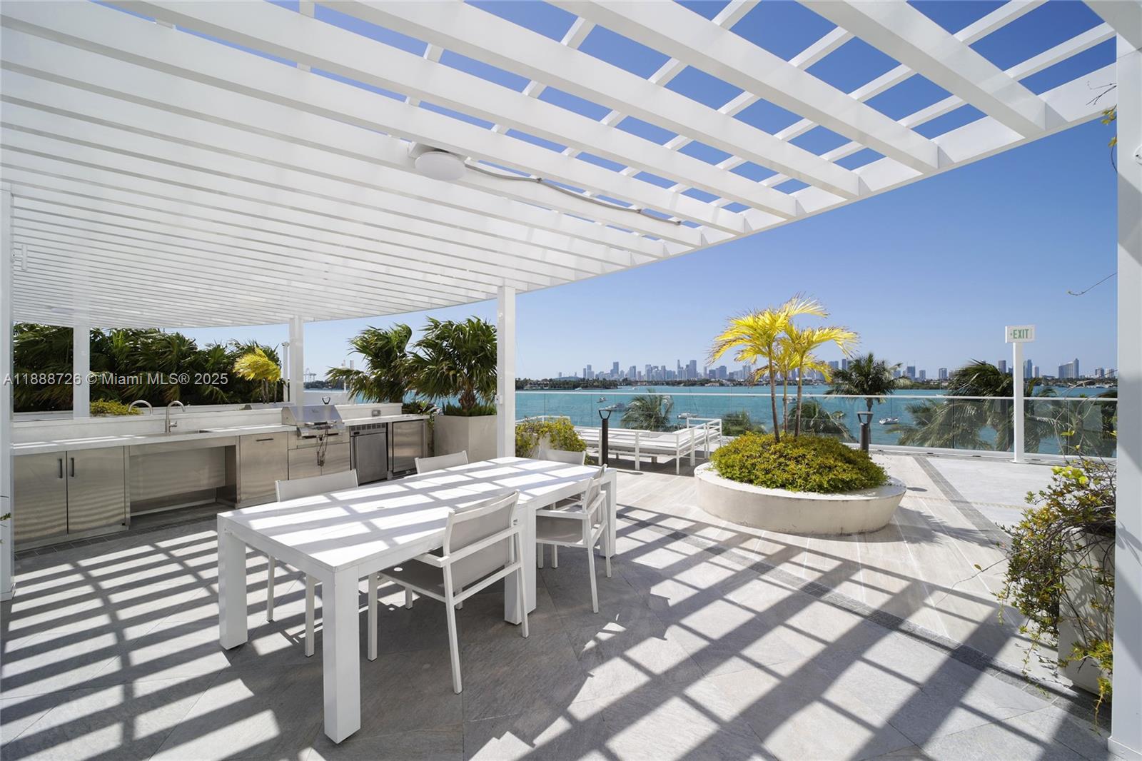 1330 West Avenue, Unit 1503 Miami Beach, FL 33139 - Photo 37 of 55