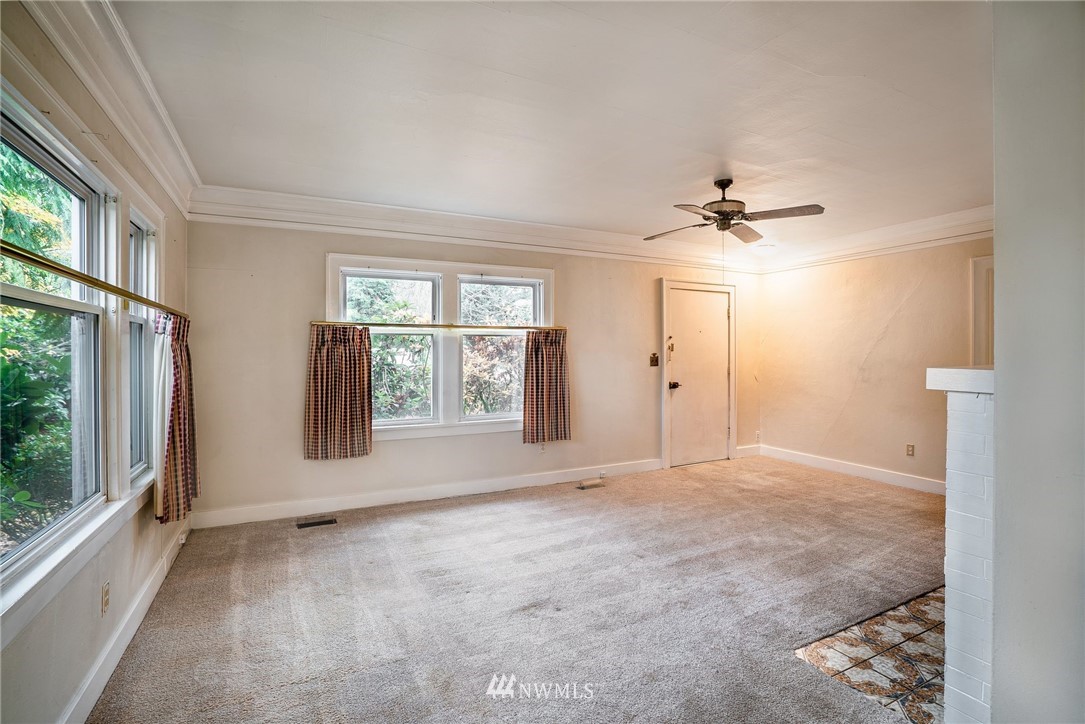 6505 Beverly Boulevard Everett, WA 98203 - Photo 5 of 22