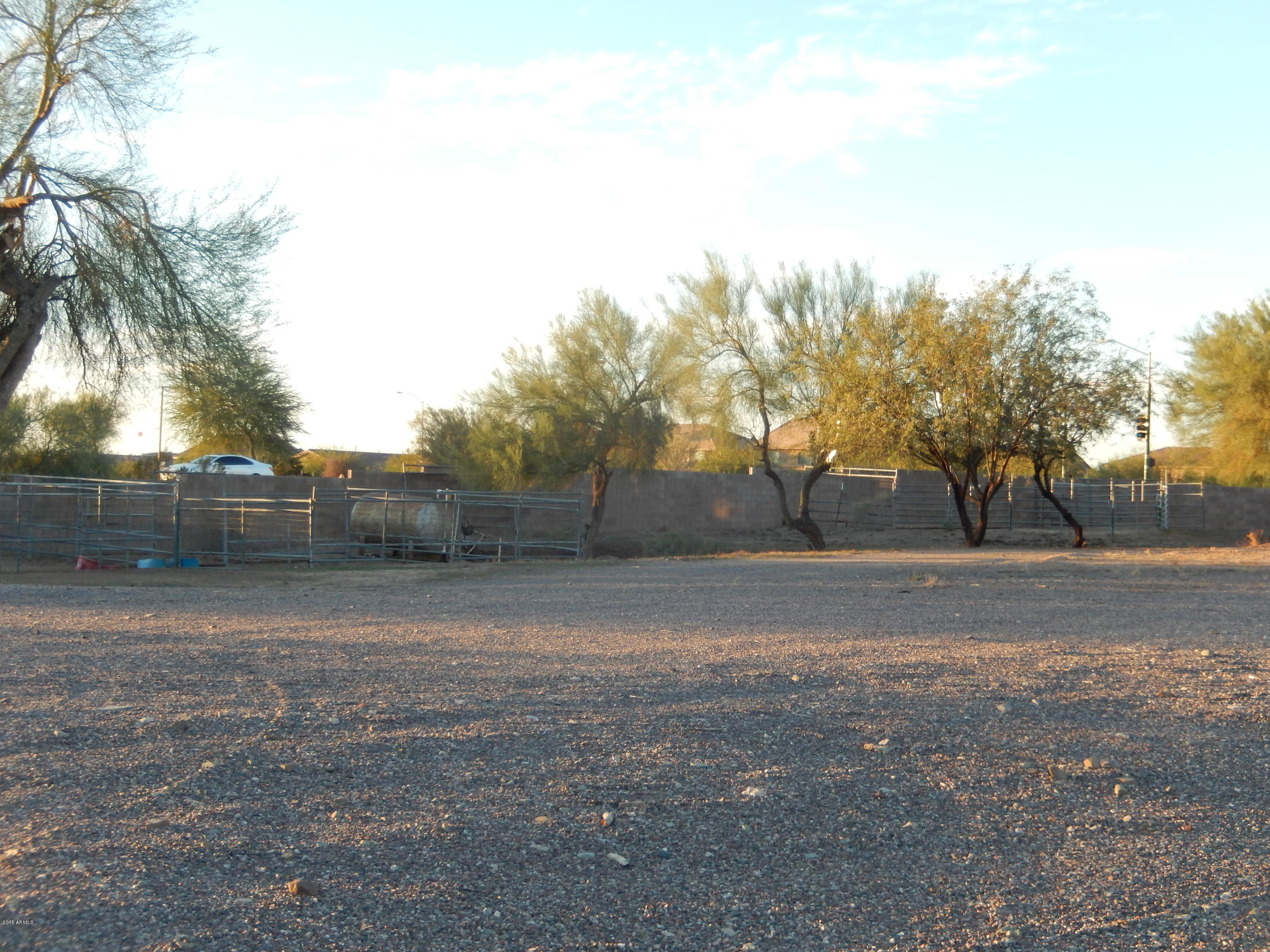 1819 West Jomax Road Phoenix, AZ 85085 - Photo 9 of 12 DSCN0470 (1)