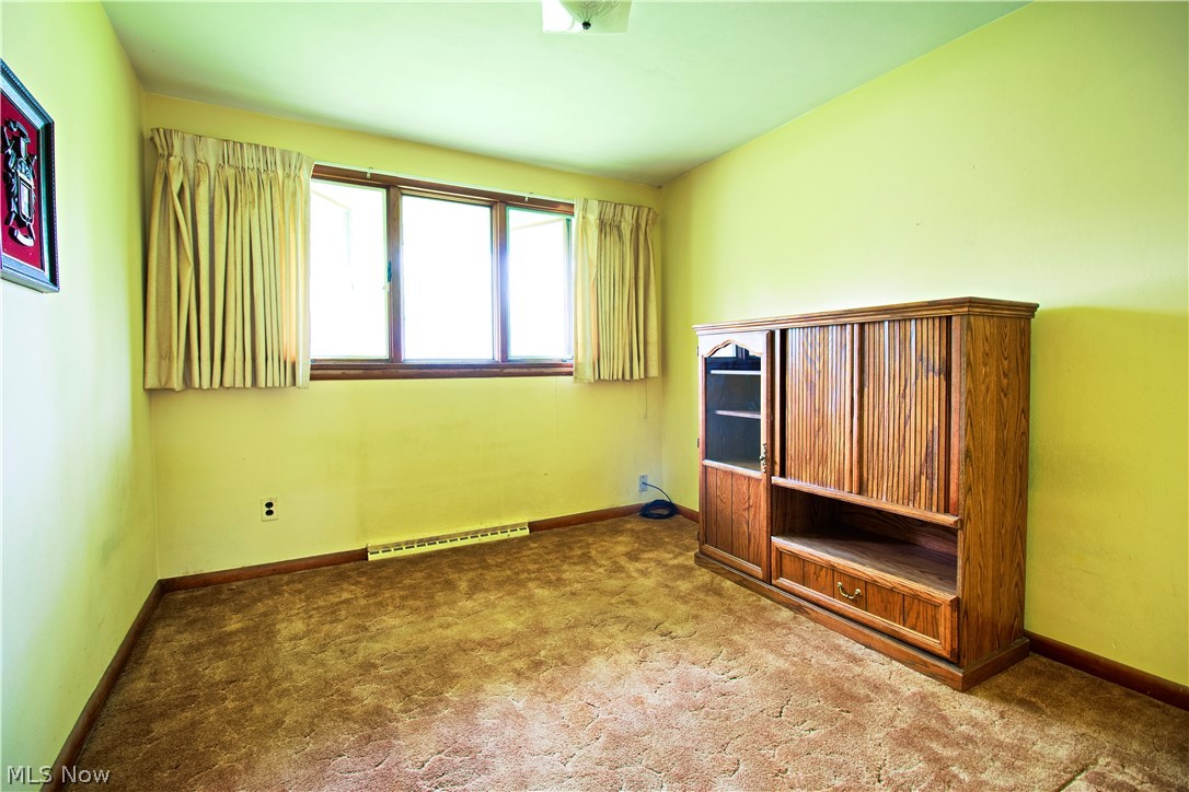 6421 Oberlin Road Lorain, OH 44053 - Photo 16 of 21 Gallery Image 16