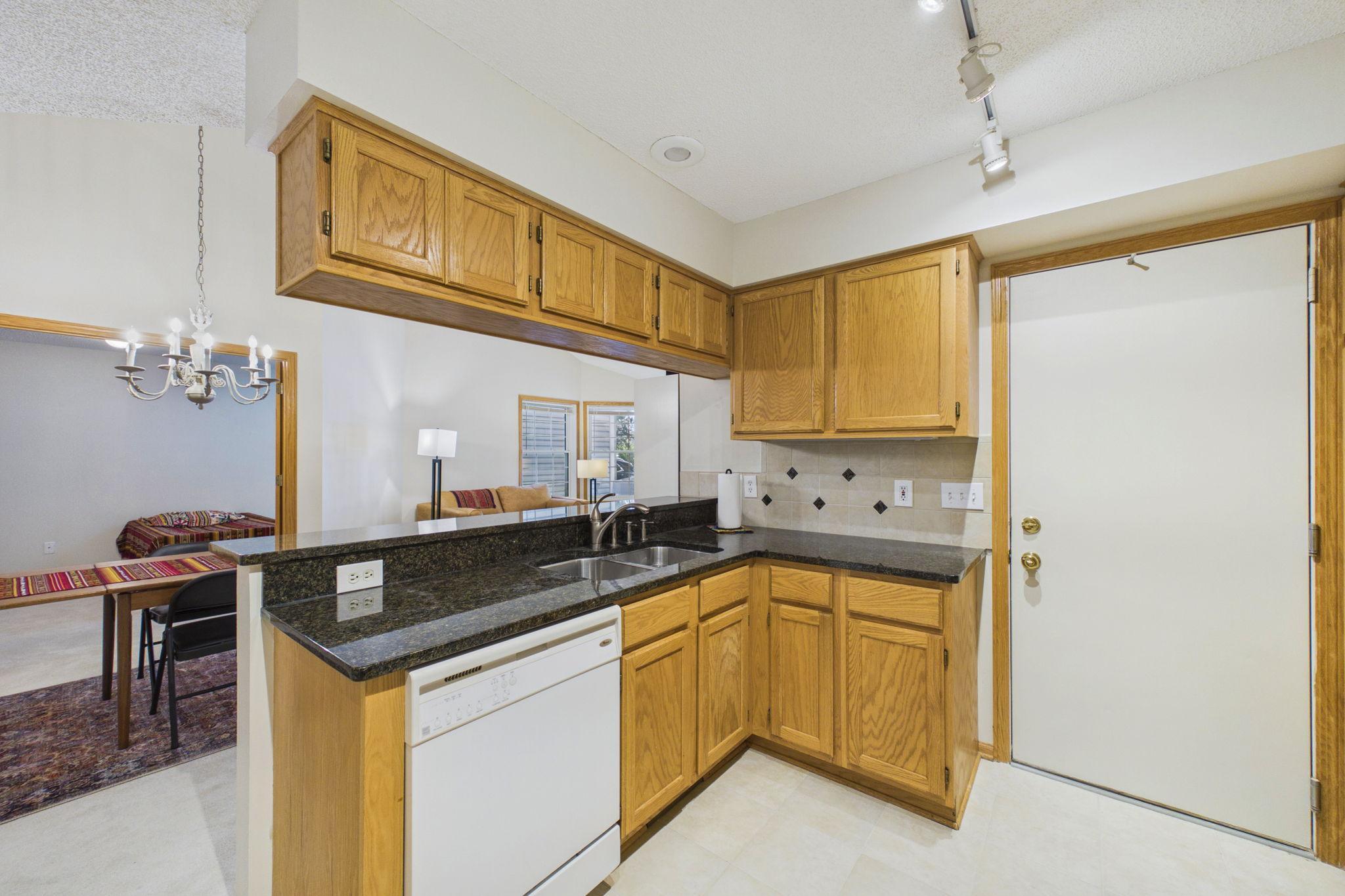 1744 Maple Court Falcon Heights, MN 55113 - Photo 10 of 28 Gallery Image 10