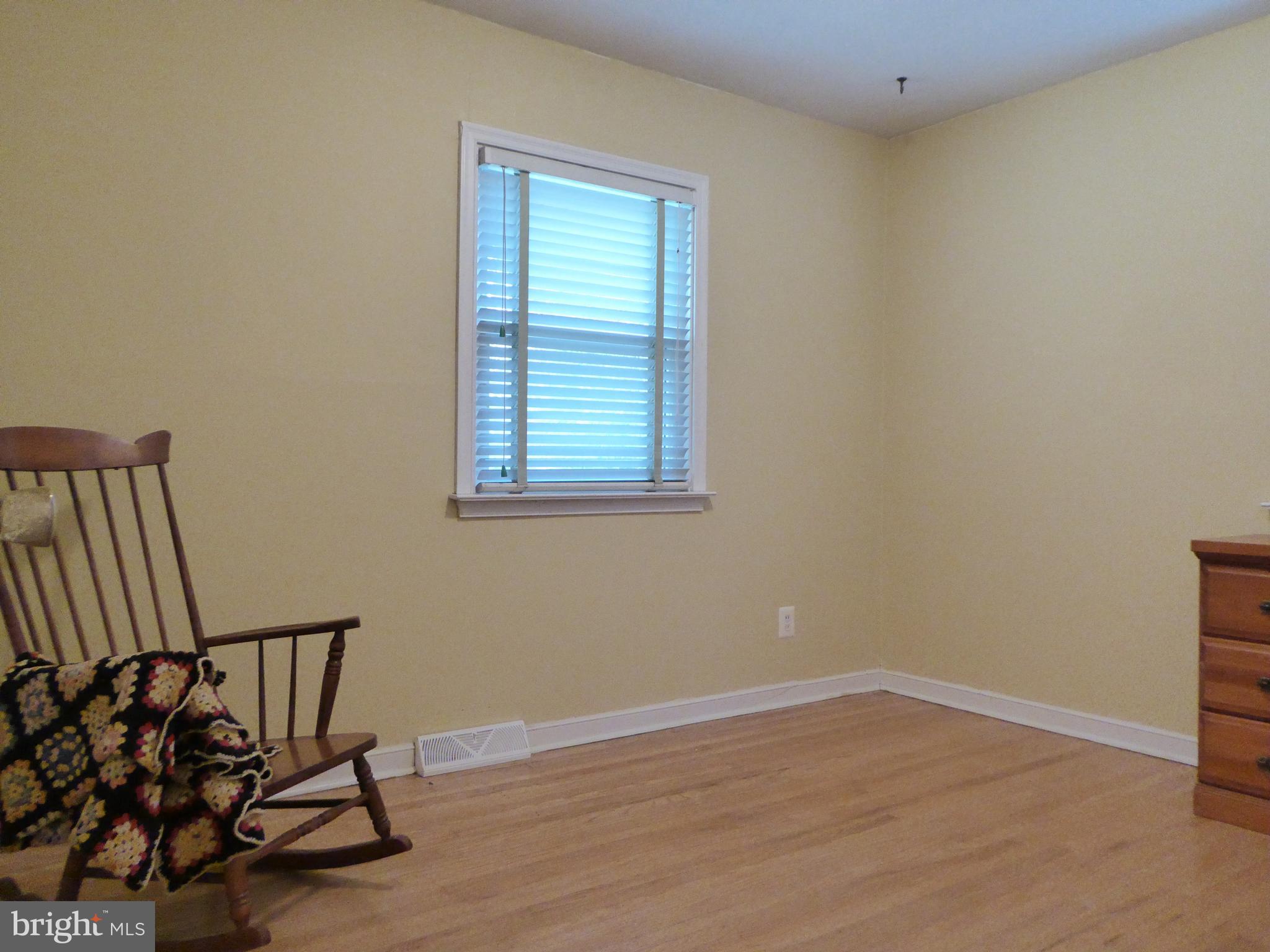252 Clamer Road Ewing, NJ 08628 - Photo 10 of 21