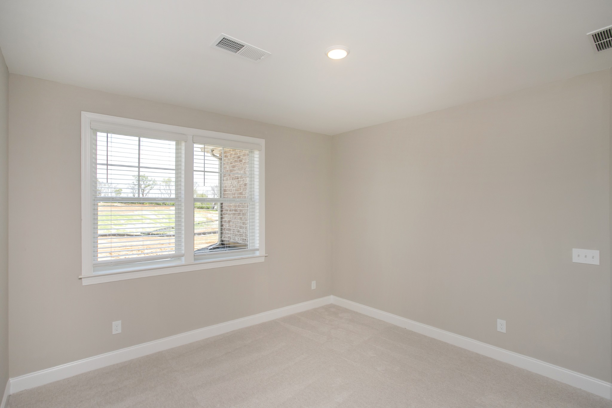 5956 Hunt Vly Drive Spring Hill, TN 37174 - Photo 44 of 53 an empty room with a window
