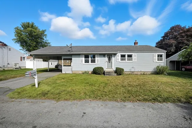 $289,900 | 54 Dayton Street, Chicopee, MA 01013
