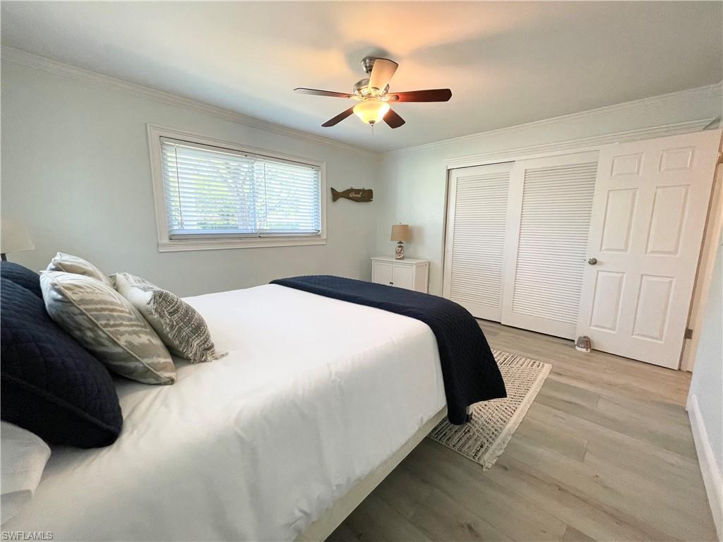 905 13th Street North Naples, FL 34102 - Photo 17 of 23