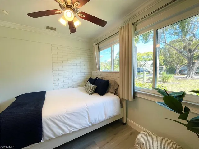 $7,000 | 905 13th Street North, Naples, FL 34102