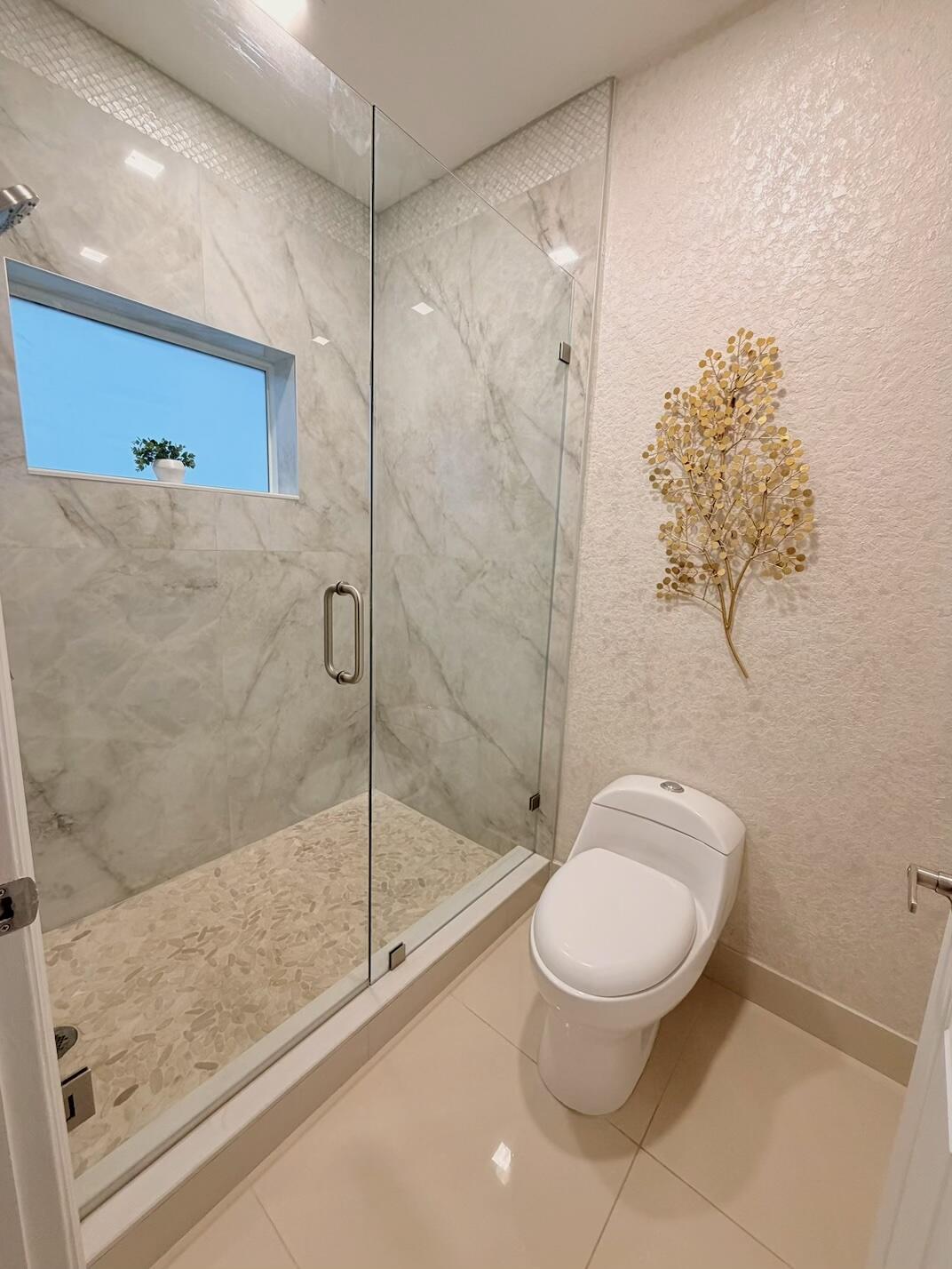 13066 Southwest 218th Terrace Miami, FL 33170 - Photo 21 of 27 toilet