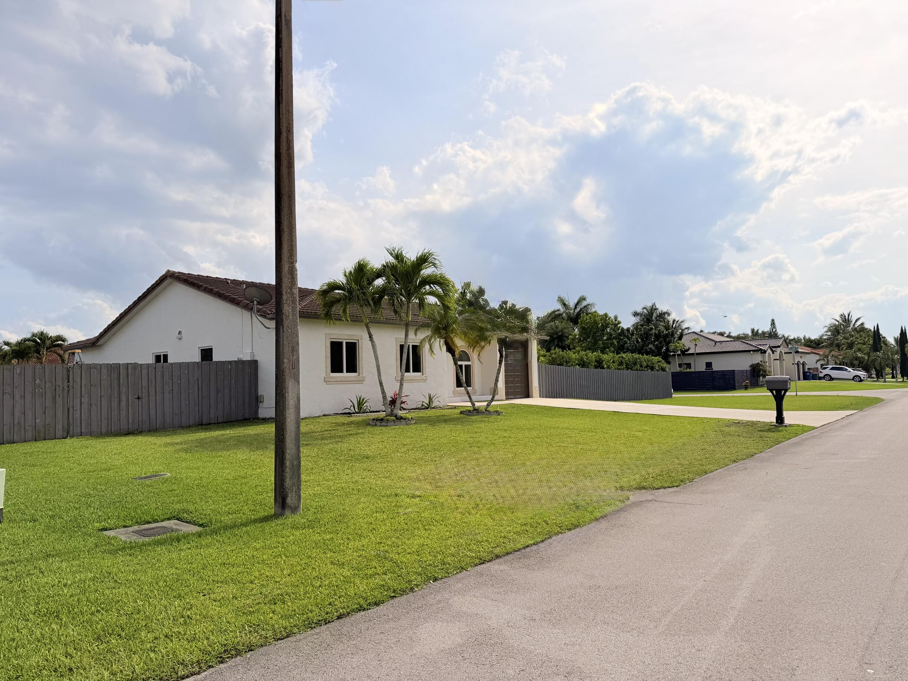 13066 Southwest 218th Terrace Miami, FL 33170 - Photo 3 of 27 outside