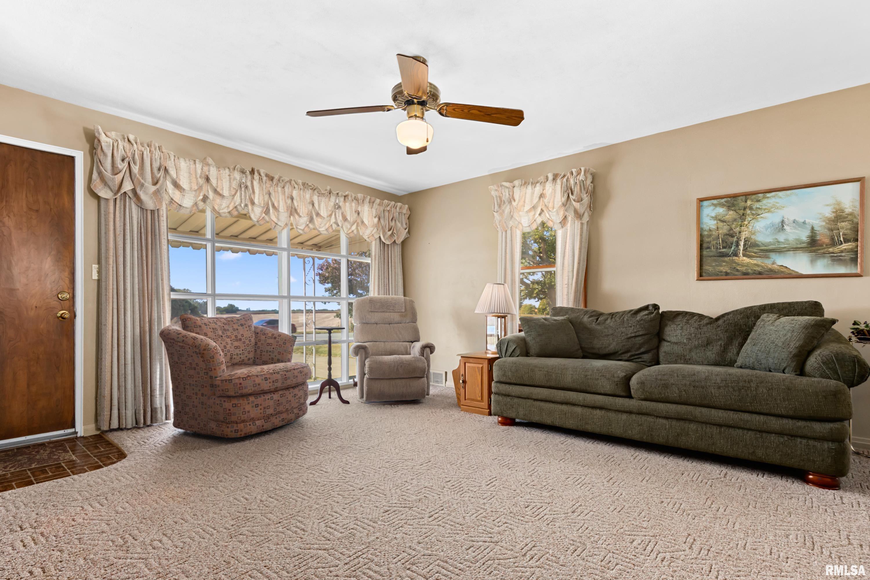 3301 Springfield Road East Peoria, IL 61611 - Photo 14 of 44 Gallery Image 14