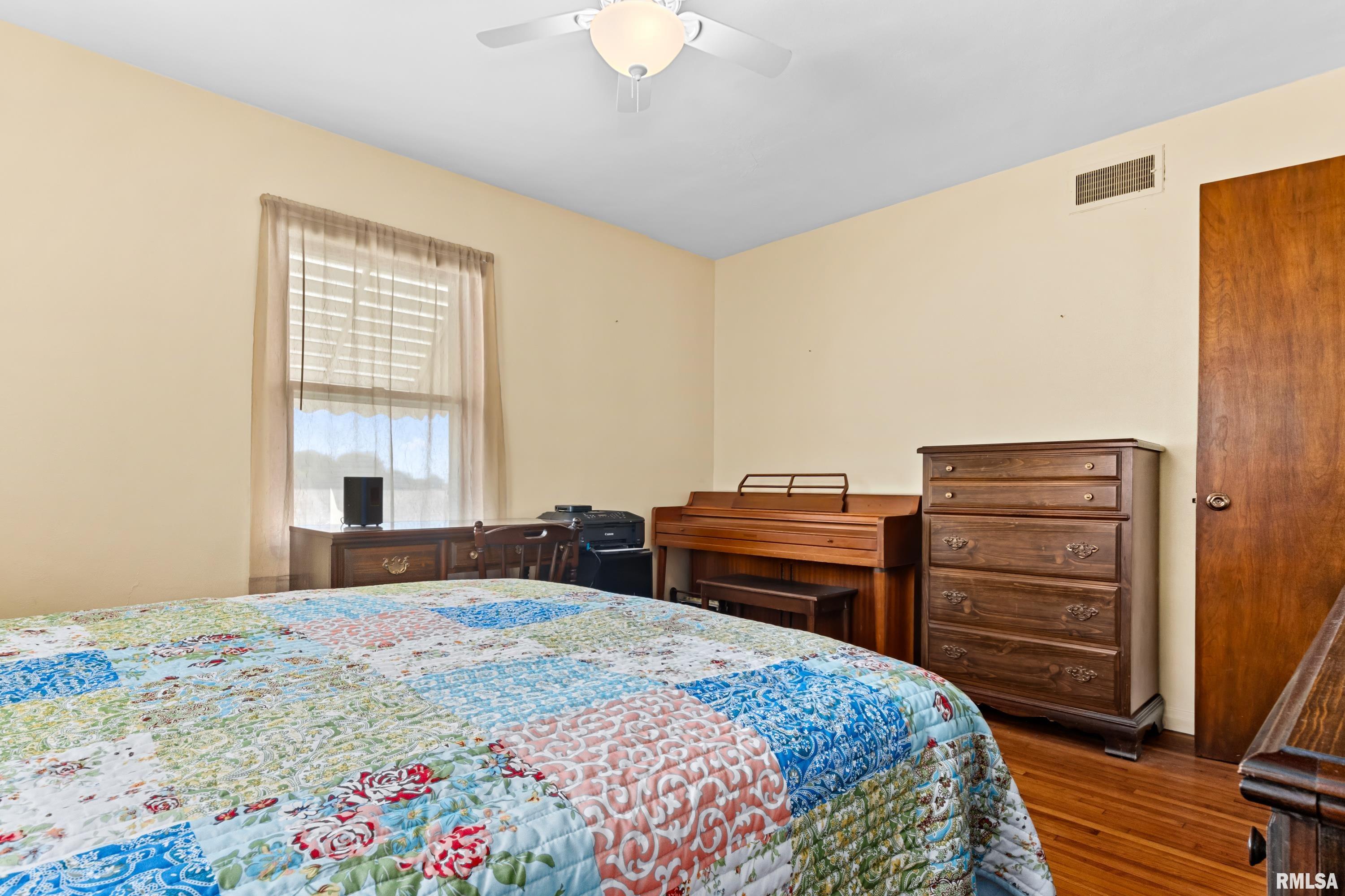 3301 Springfield Road East Peoria, IL 61611 - Photo 34 of 44 Gallery Image 34