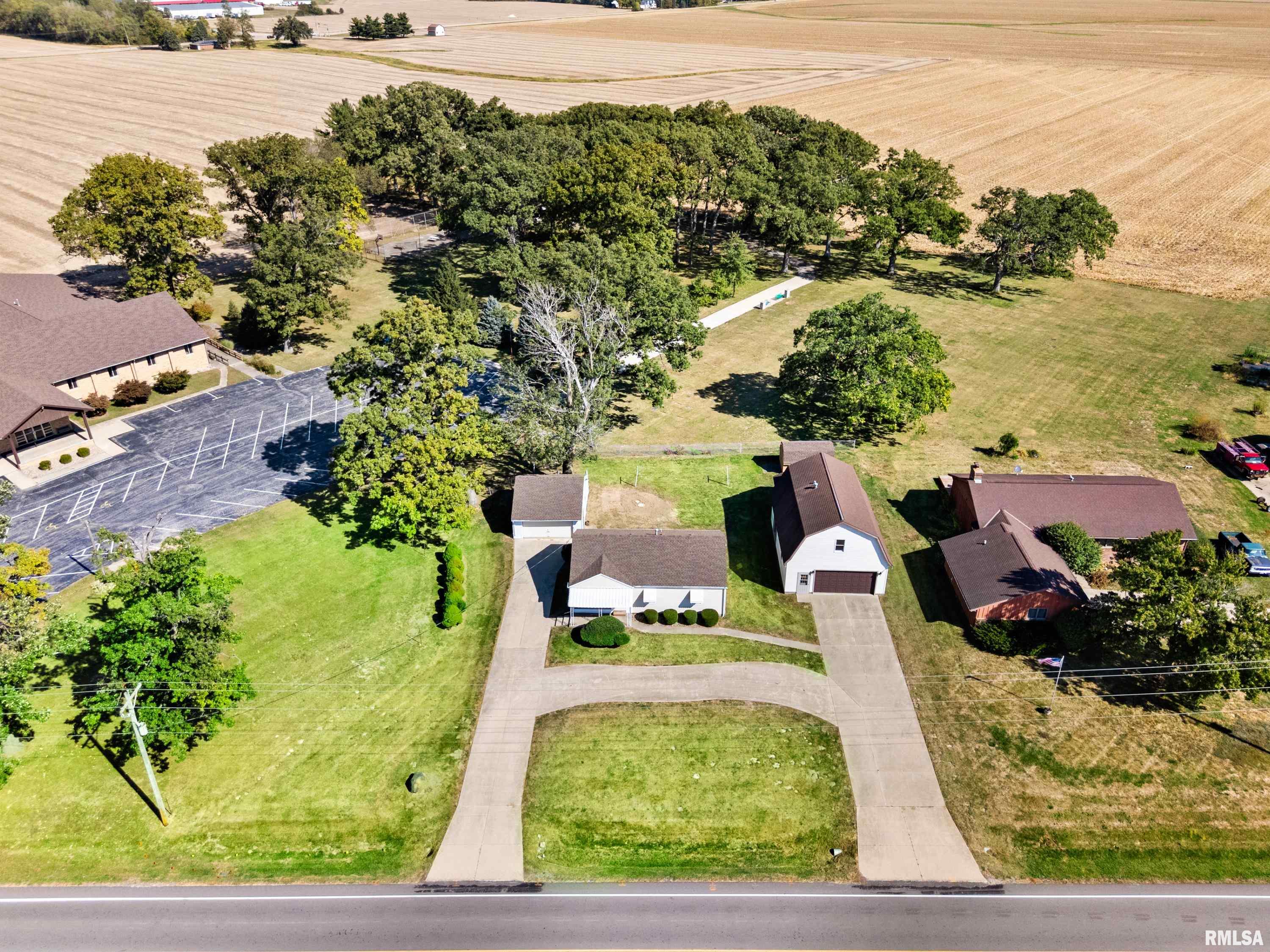 3301 Springfield Road East Peoria, IL 61611 - Photo 6 of 44 Gallery Image 6