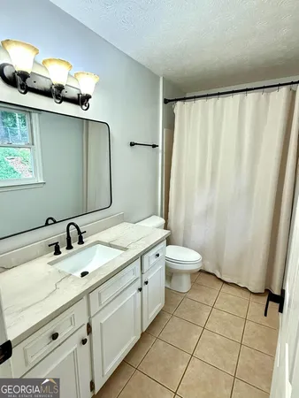 $305,900 | 127 Ashling Drive, LaGrange, GA 30240