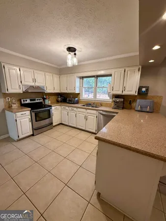 $305,900 | 127 Ashling Drive, LaGrange, GA 30240