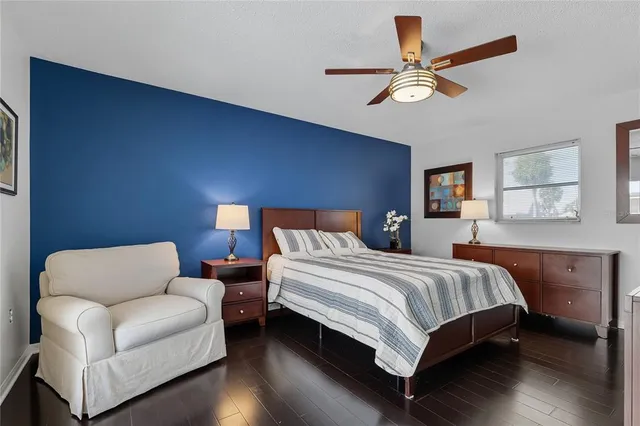 $3,950 | 1447 Gleneagles Drive, Venice, FL 34292