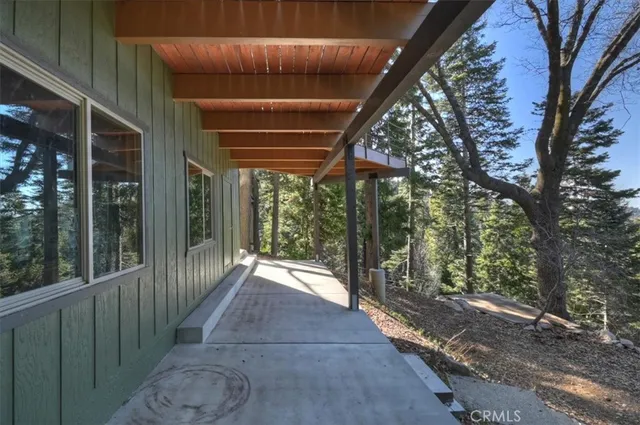 $635,000 | 495 Kuffel Canyon Road, Lake Arrowhead, CA 92352