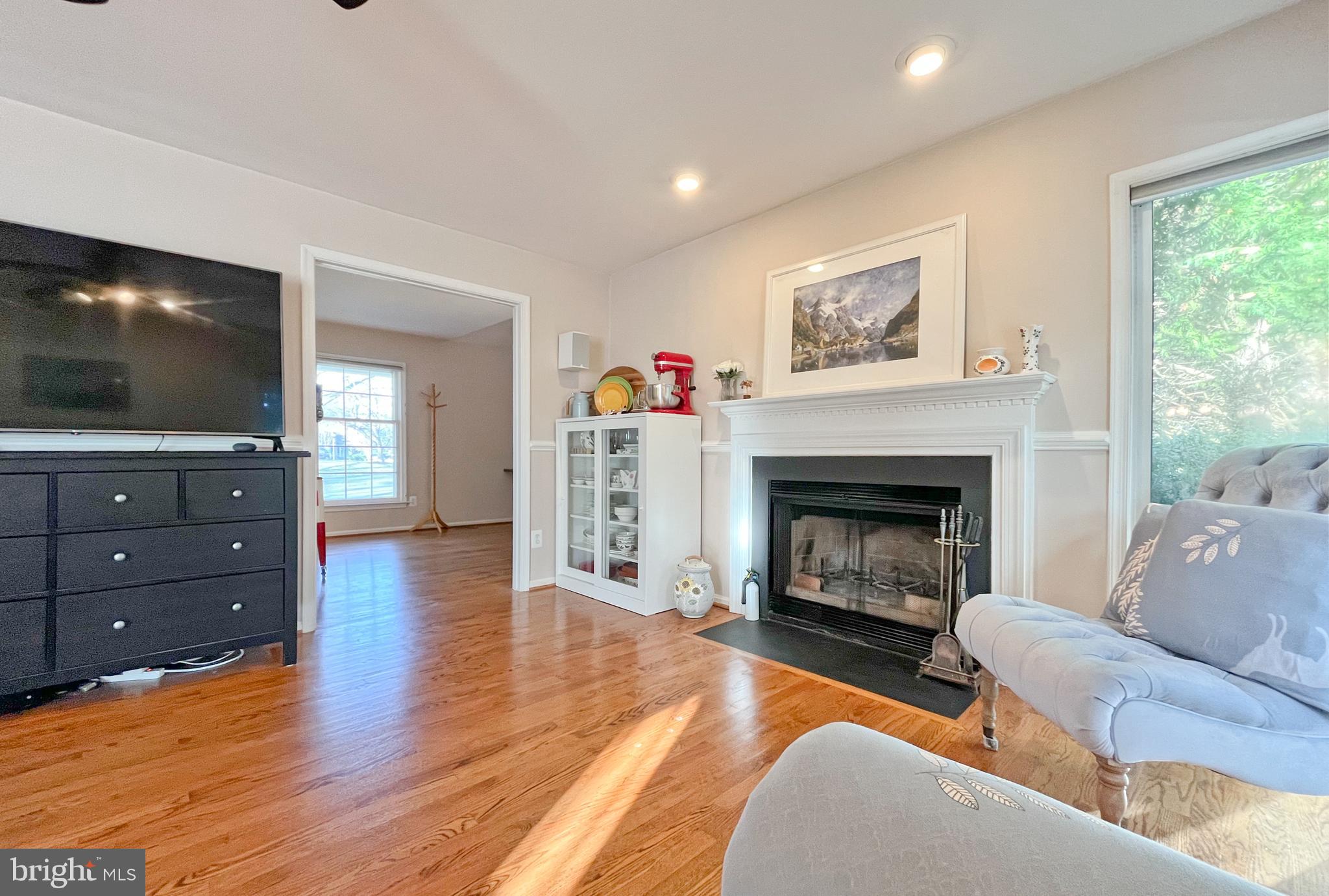 20521 Beaver Ridge Road Montgomery Village, MD 20886 - Photo 14 of 34 Gallery Image 14