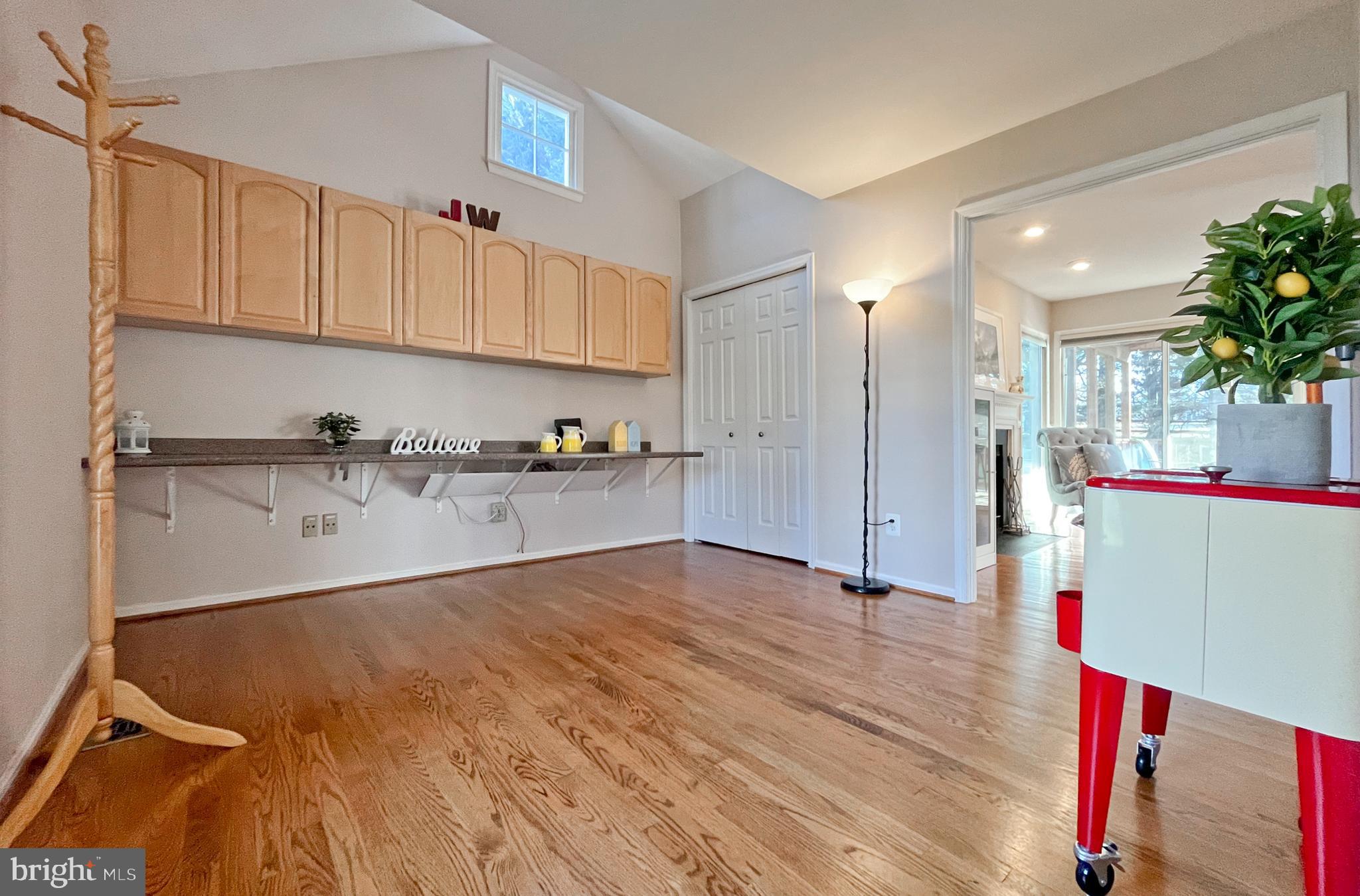 20521 Beaver Ridge Road Montgomery Village, MD 20886 - Photo 15 of 34 Gallery Image 15