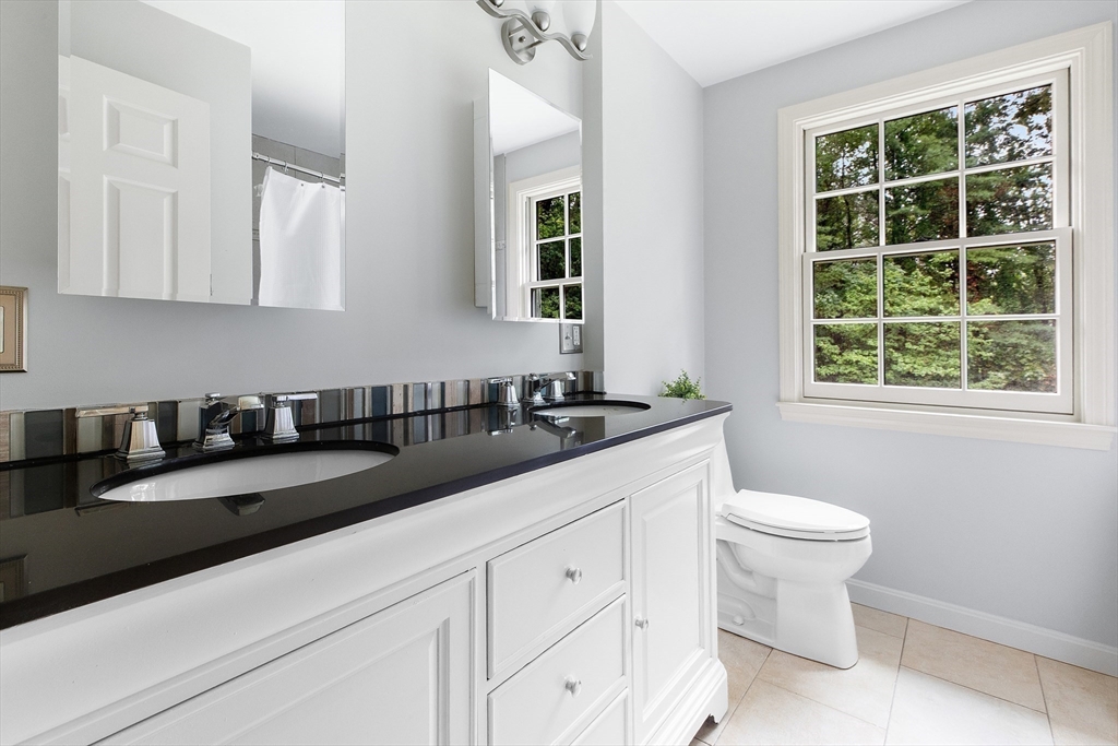 27 Brookside Road Topsfield, MA 01983 - Photo 23 of 40