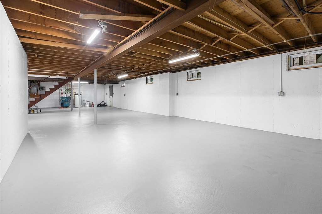 27 Brookside Road Topsfield, MA 01983 - Photo 28 of 40